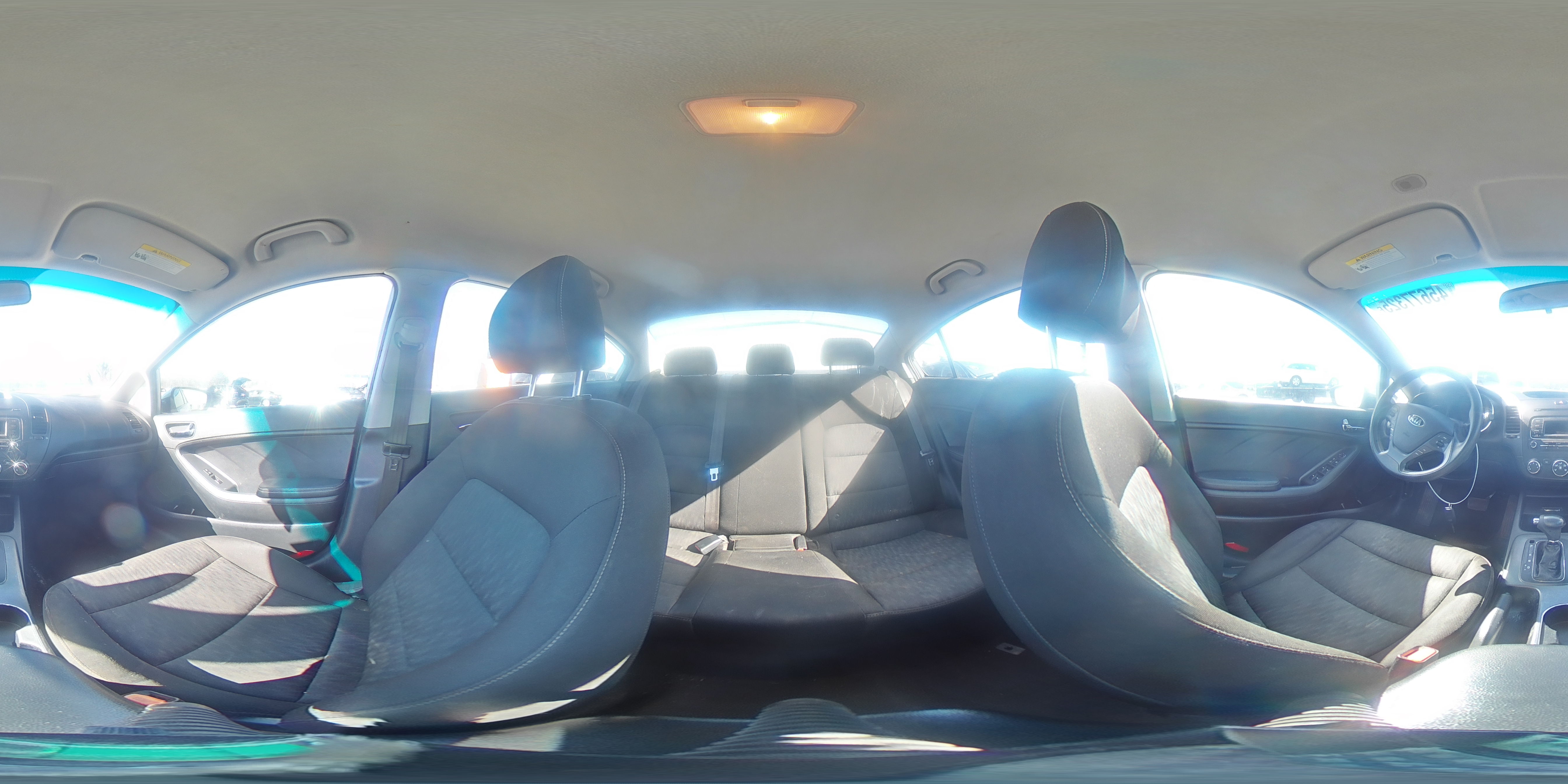2016 Kia Forte - Image 12
