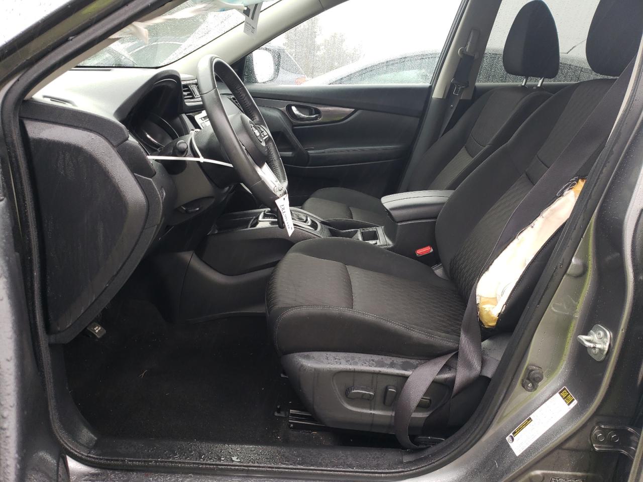 2017 Nissan Rogue - Image 7