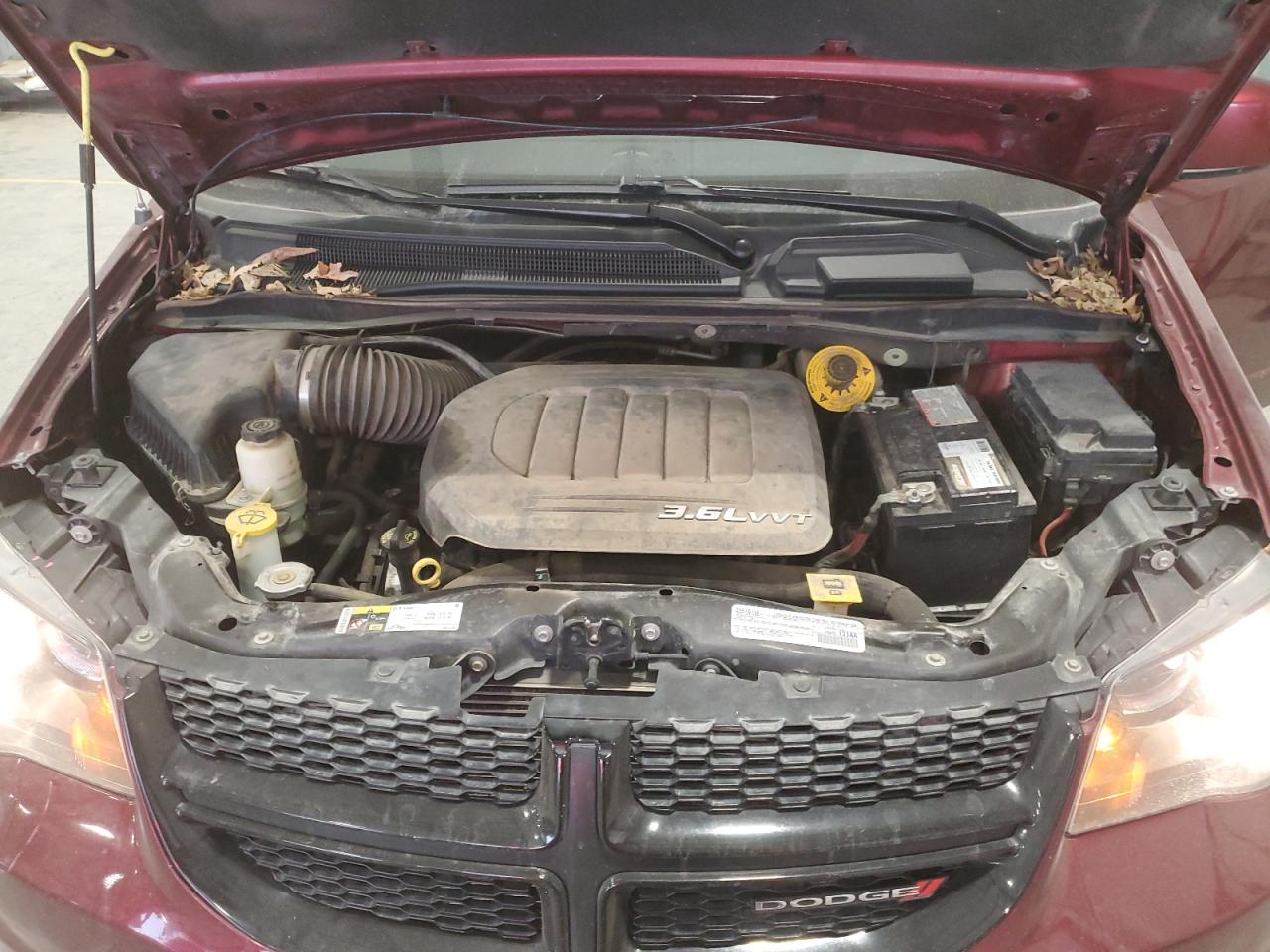 2018 Dodge Caravan - Image 12
