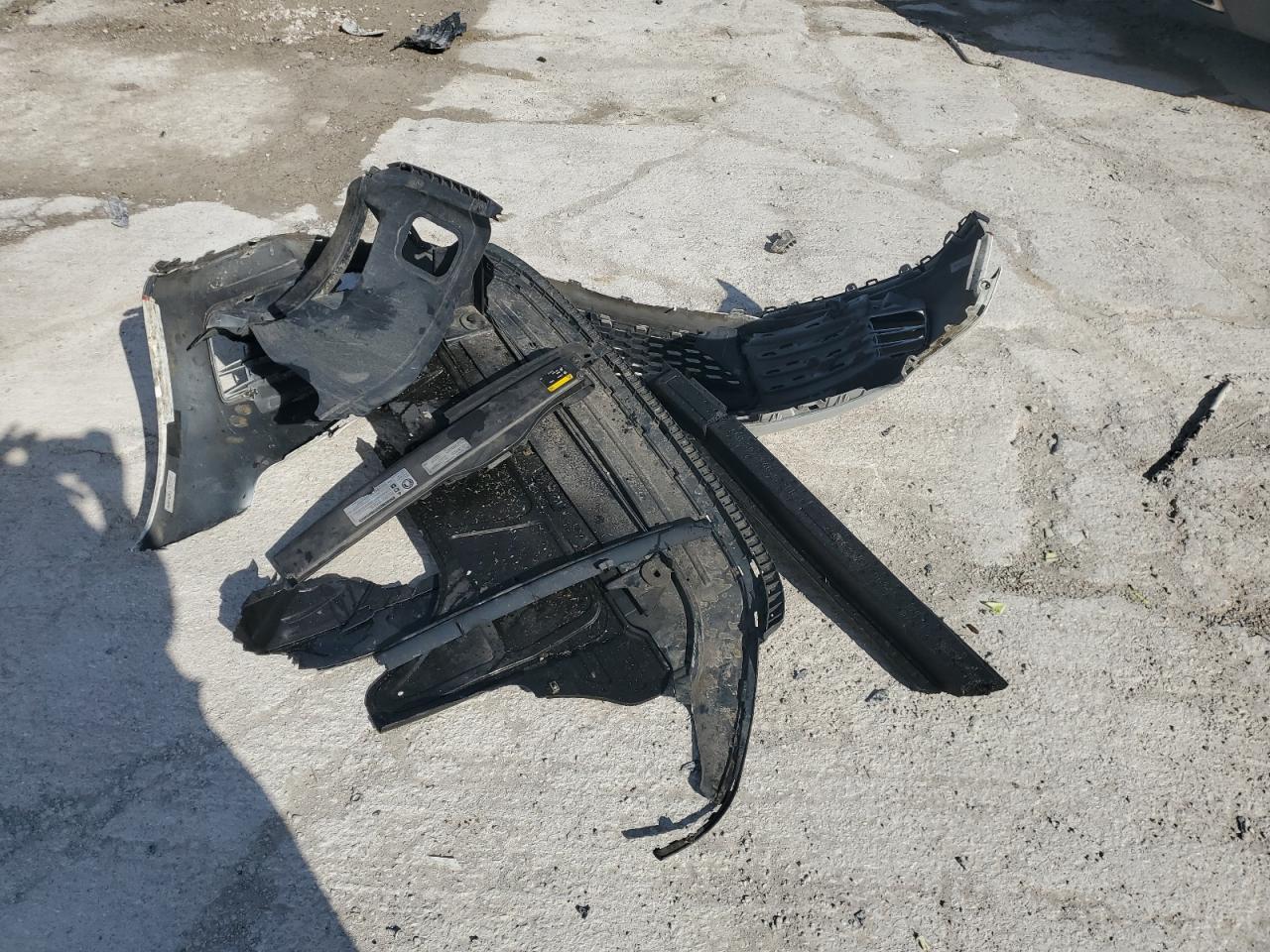 2015 Volkswagen GTI - Image 14