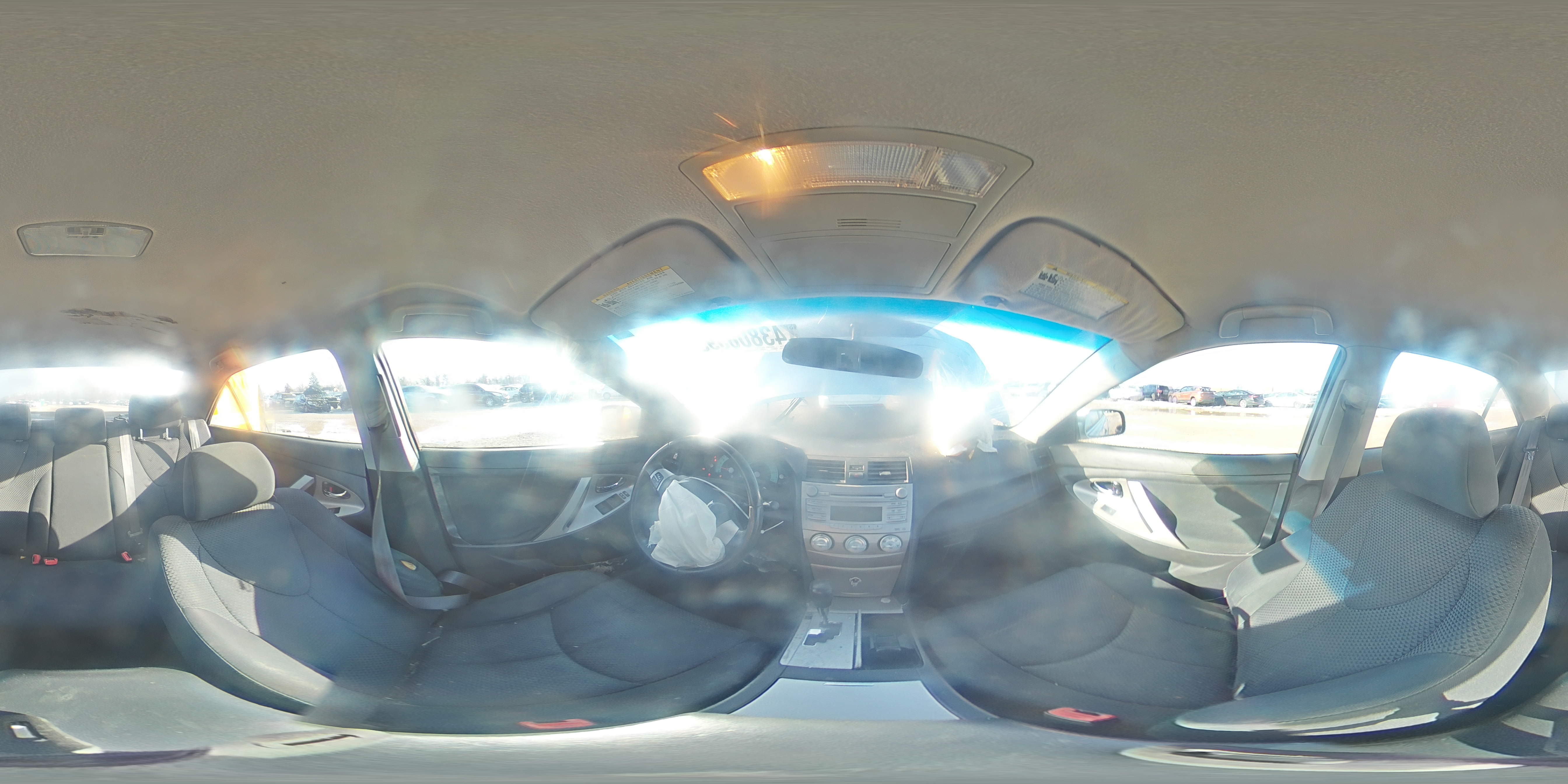 2010 Toyota Camry - Image 12