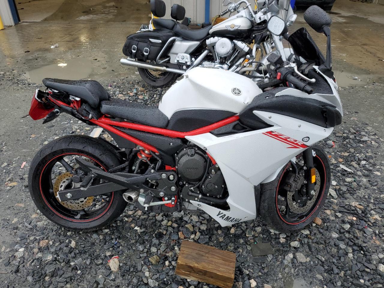 2013 Yamaha Fz6 R