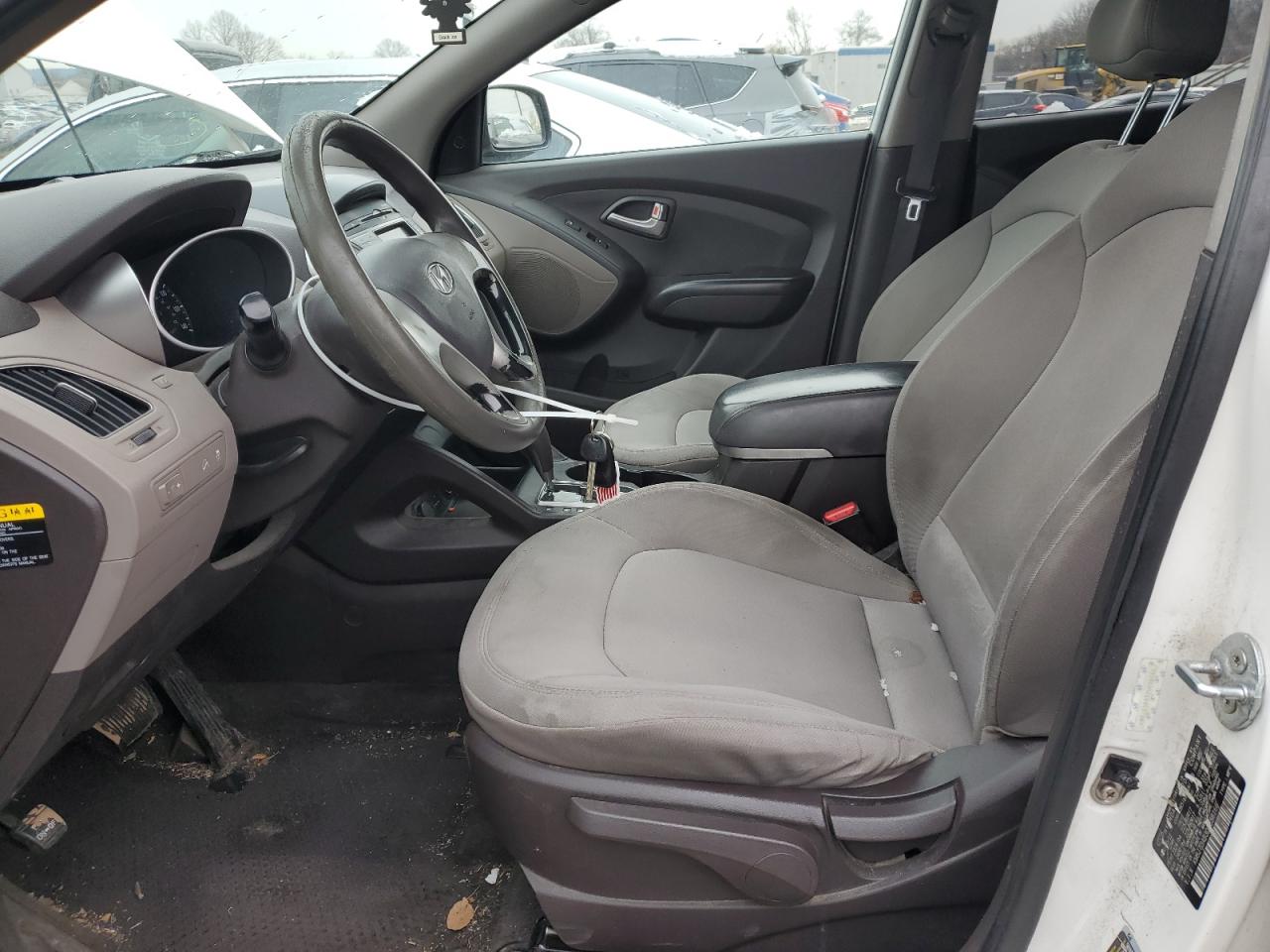 2013 Hyundai Tucson - Image 7