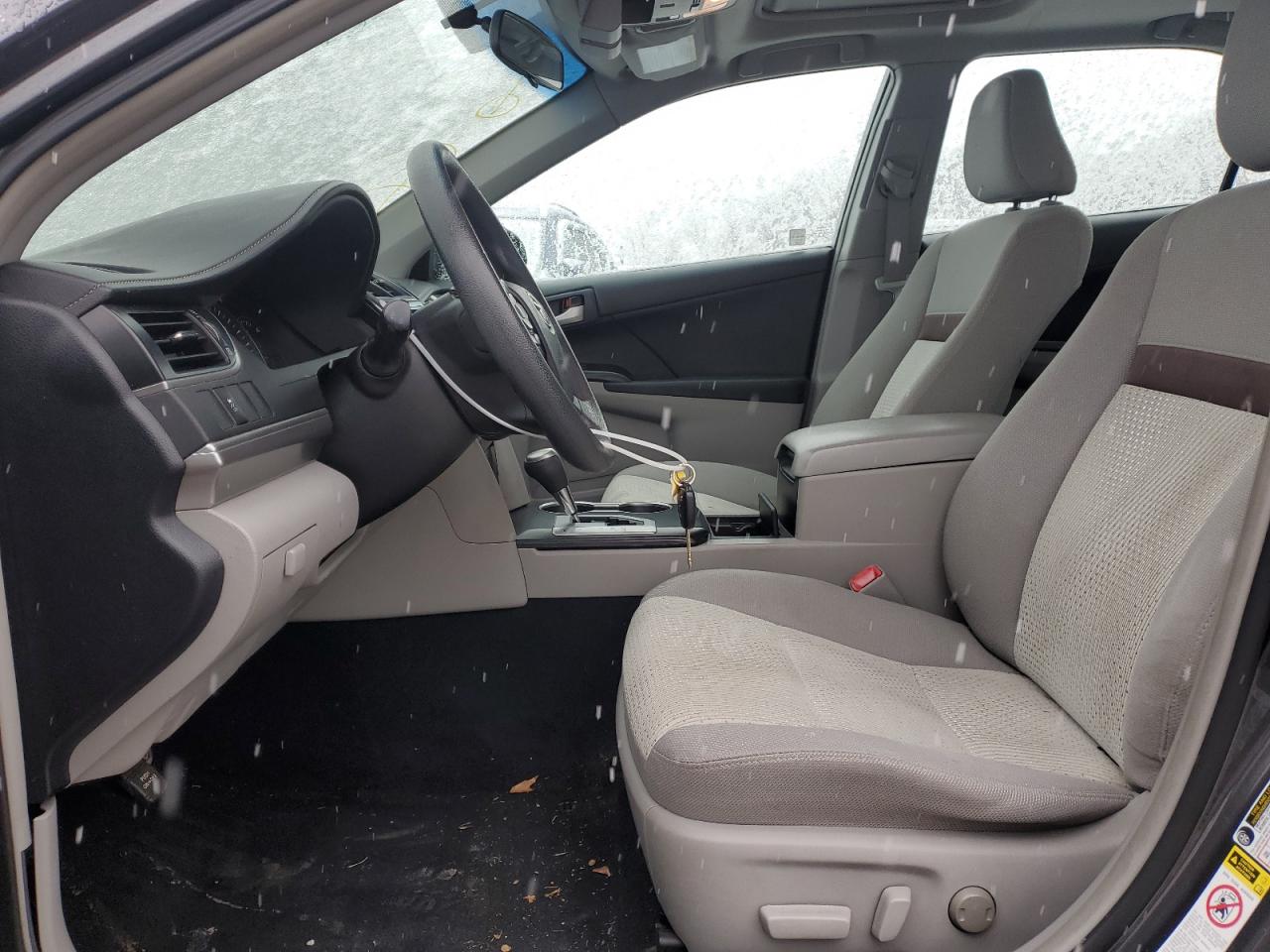 2012 Toyota Camry - Image 7