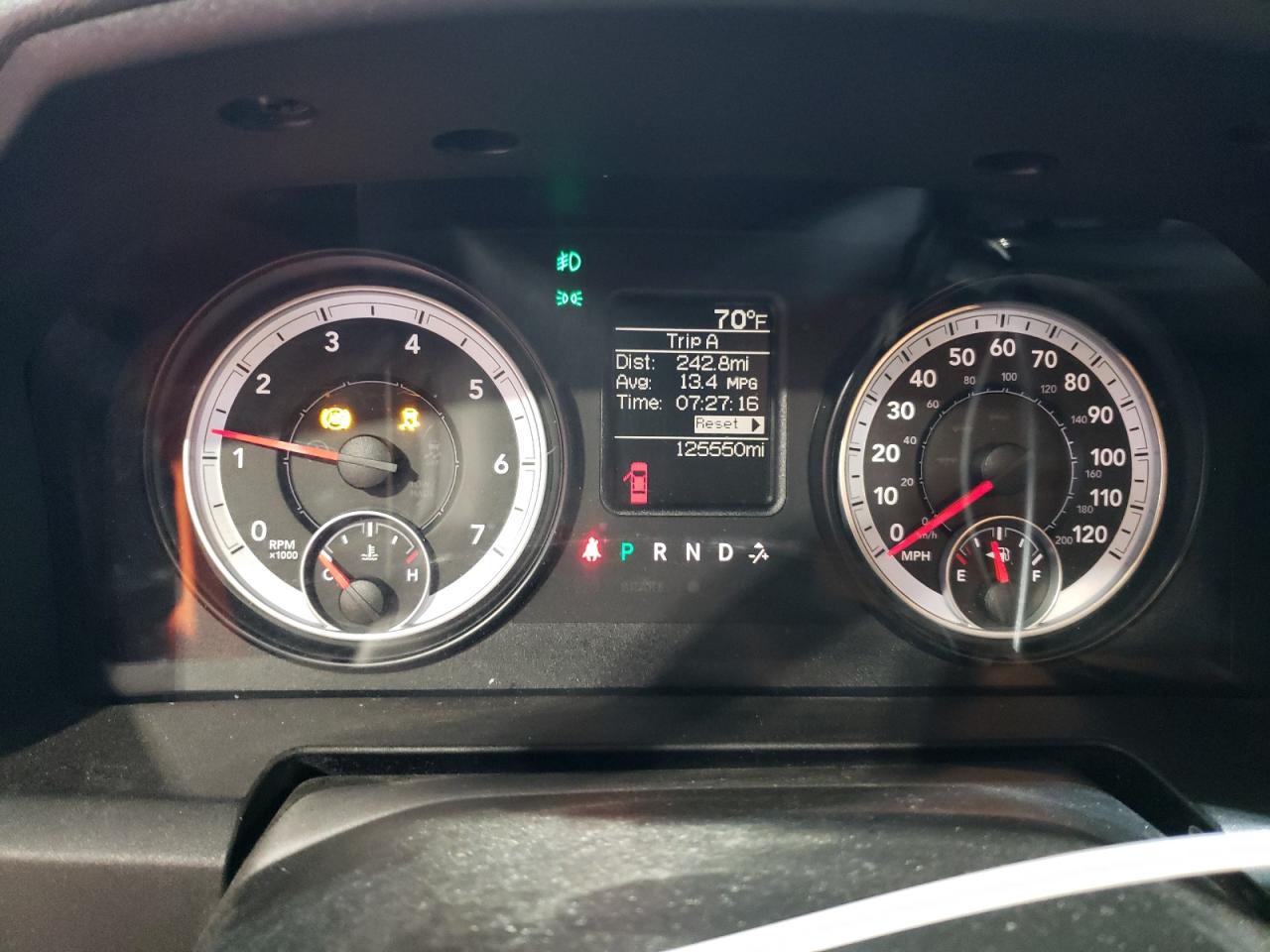2013 RAM 1500 - Image 9