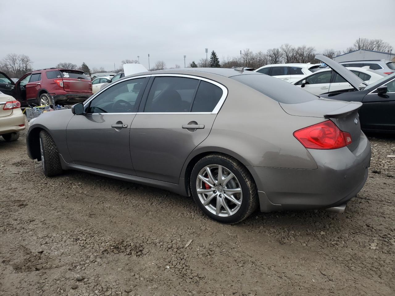 2010 Infiniti G - Image 2