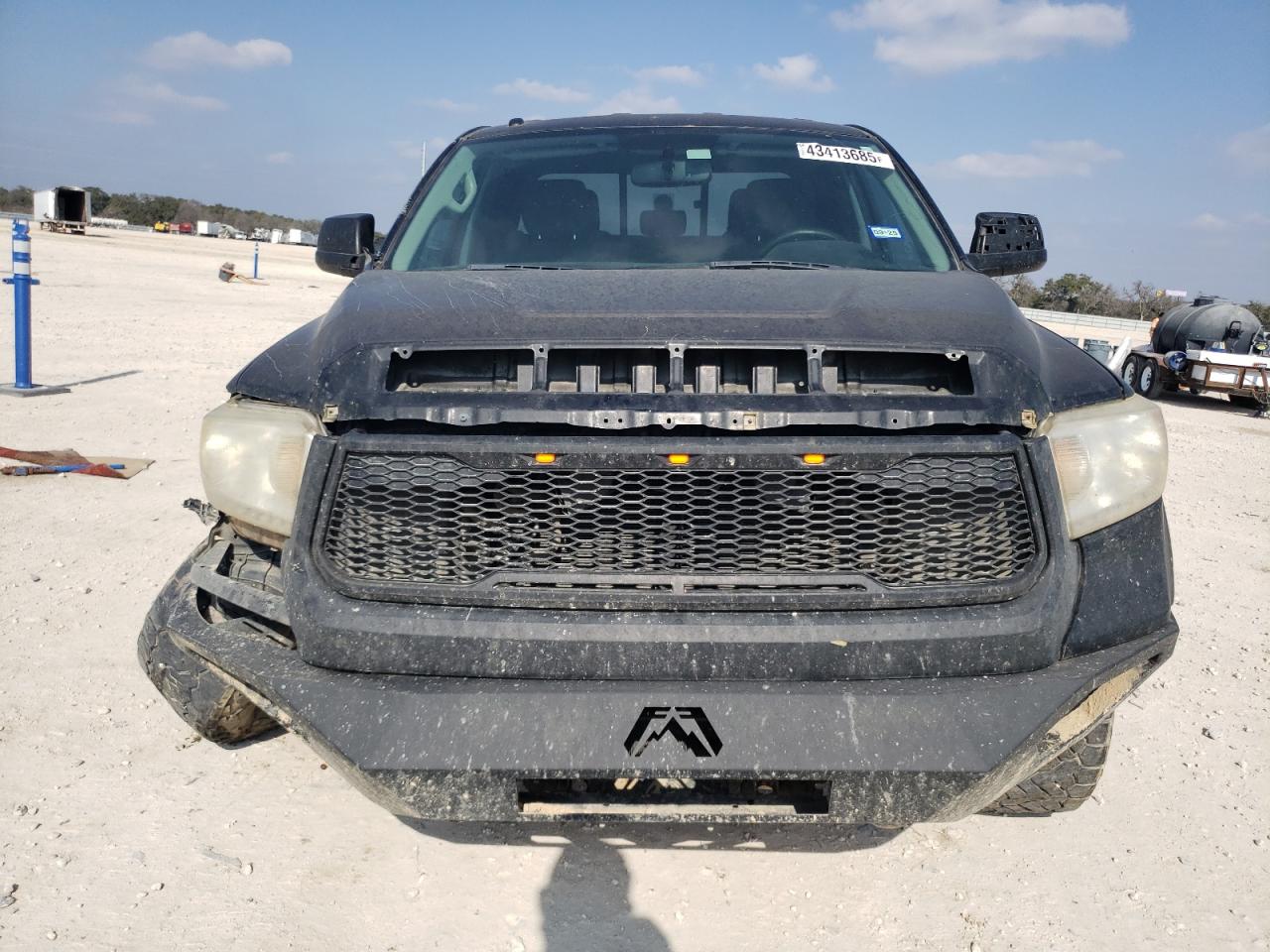 2017 Toyota Tundra - Image 5