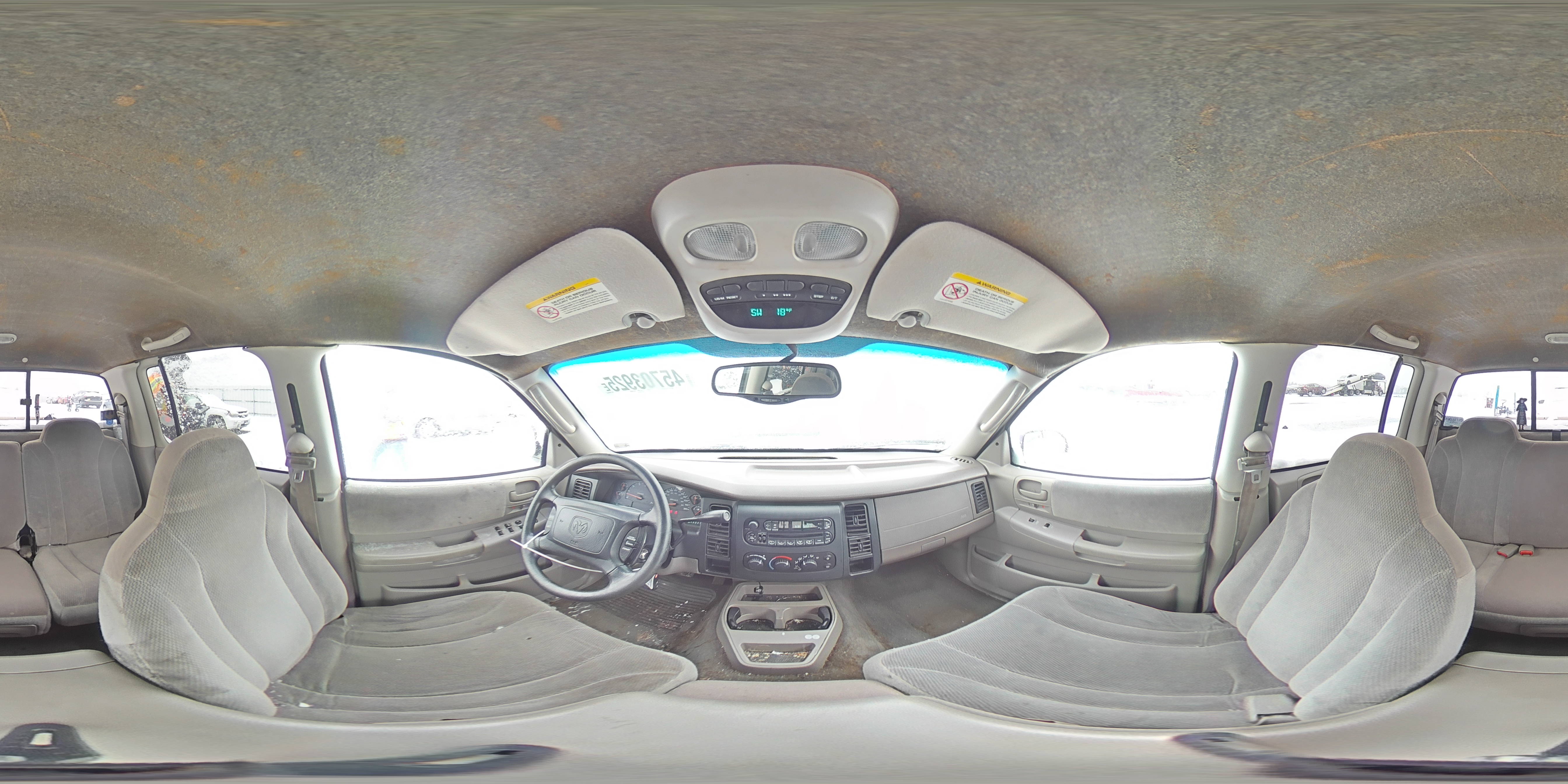 2004 Dodge Dakota - Image 12