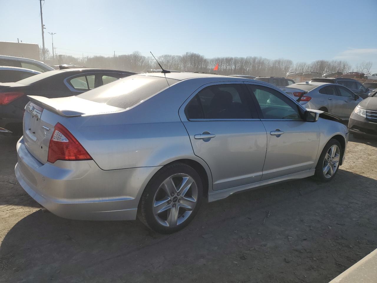 2011 Ford Fusion - Image 3