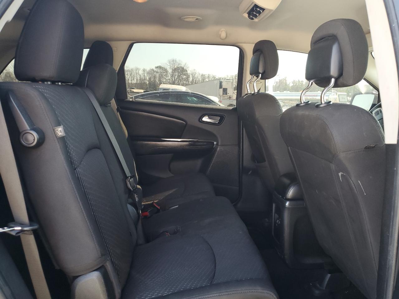 2015 Dodge Journey - Image 11