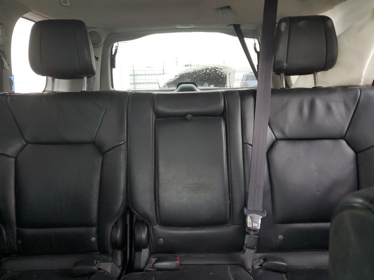 2014 Honda Pilot - Image 10