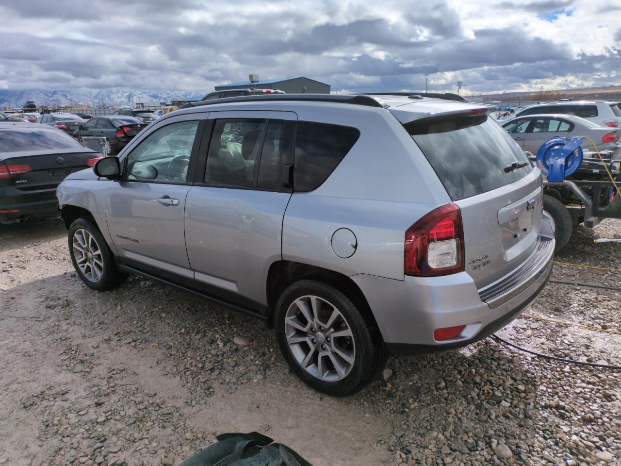 2016 Jeep Compass - Image 2