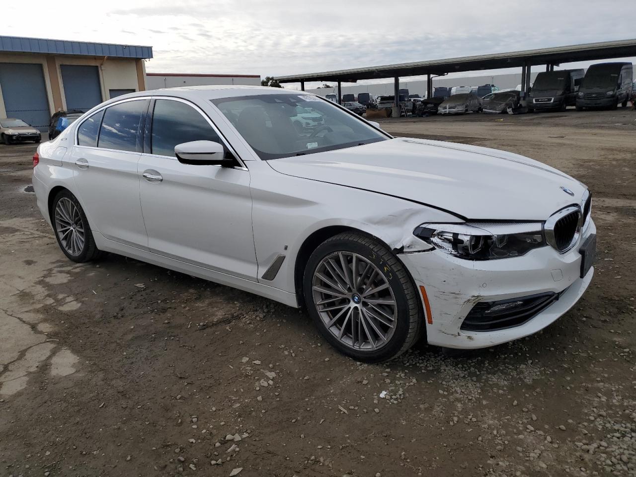 2018 BMW 5er - Image 4