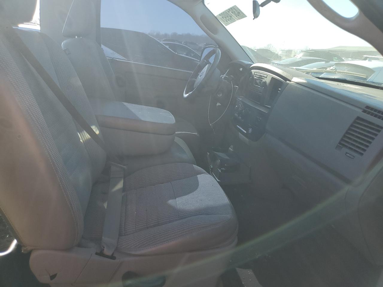 2007 Dodge RAM - Image 10