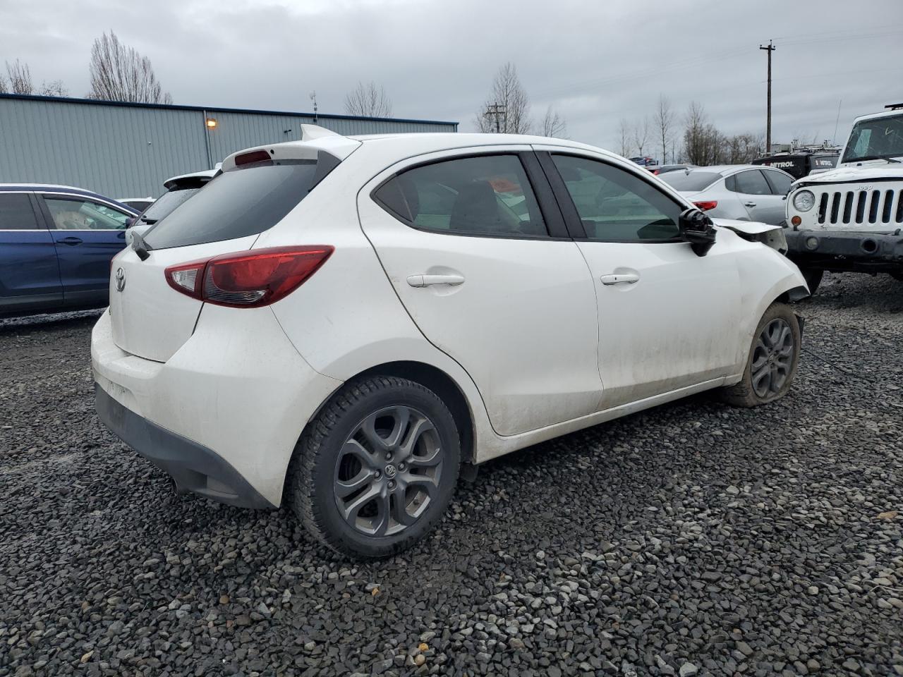 2020 Toyota Yaris - Image 3