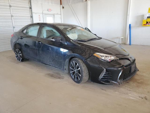 Sedans TOYOTA COROLLA 2017 Czarny