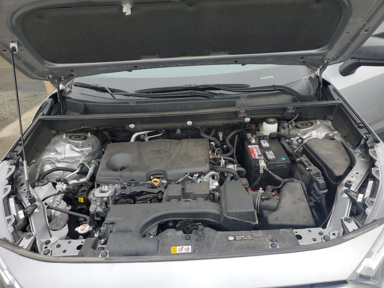 2024 Toyota RAV 4 - Image 11