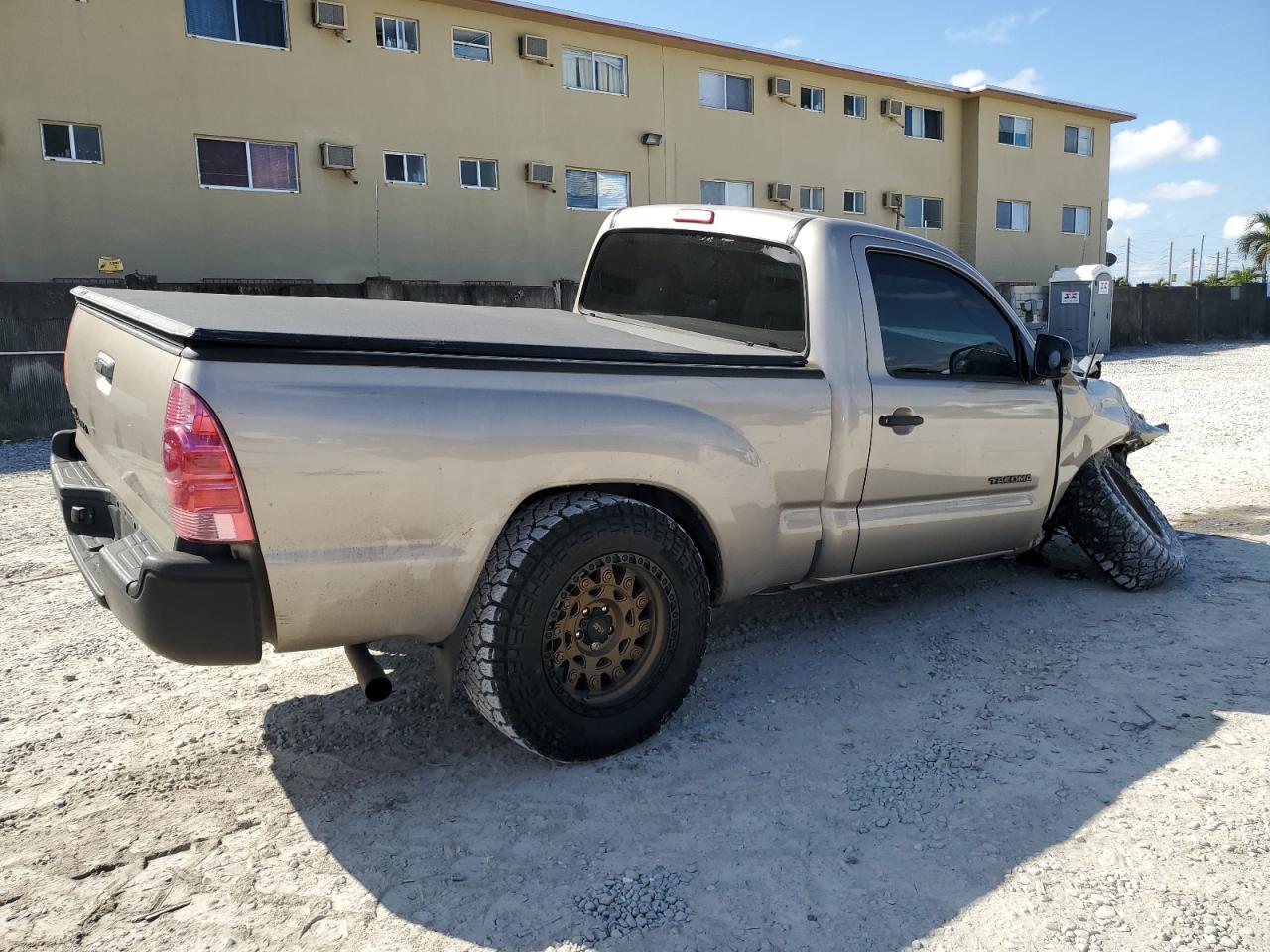 2007 Toyota Tacoma - Image 3