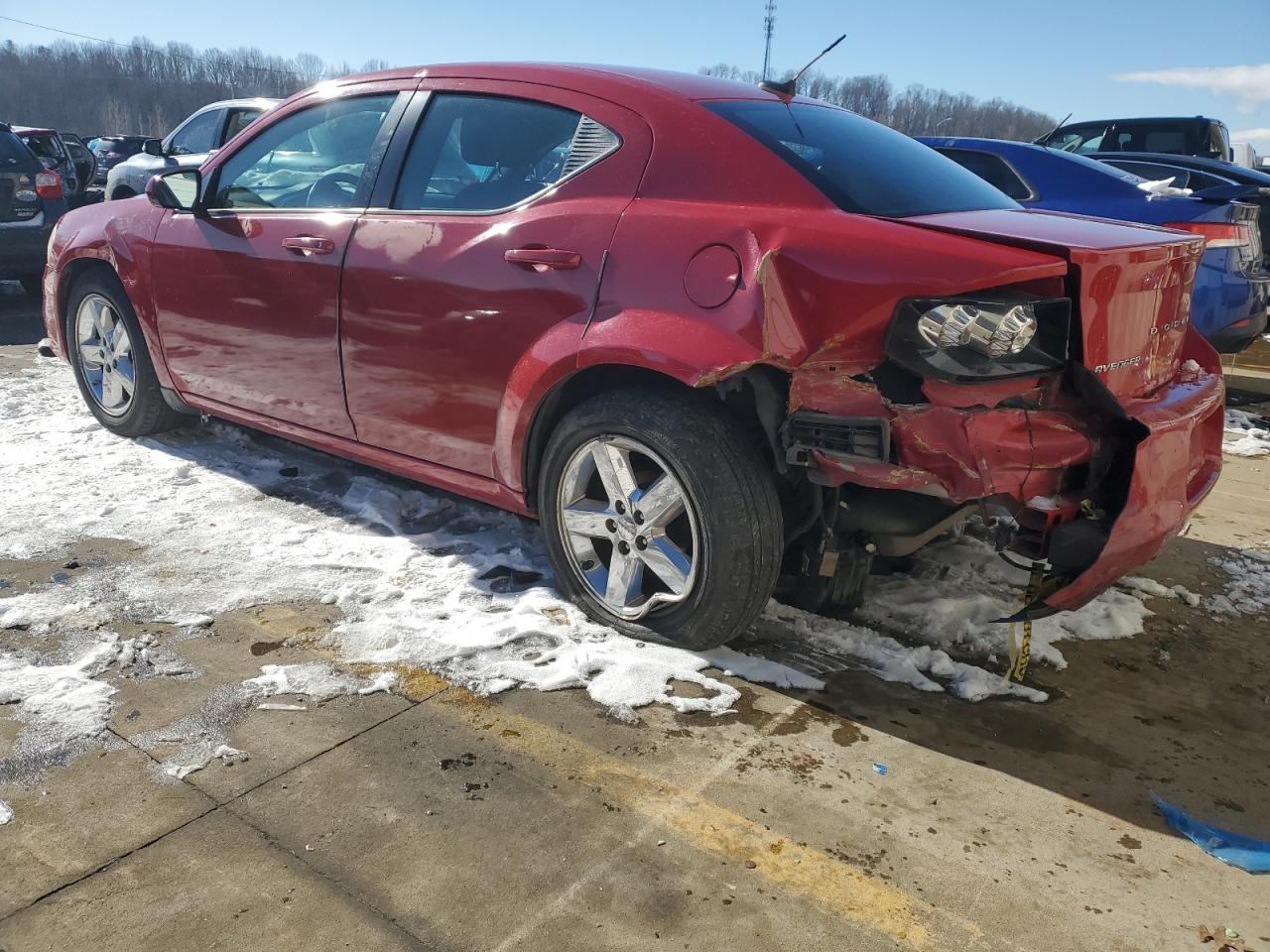 2014 Dodge Avenger - Image 2