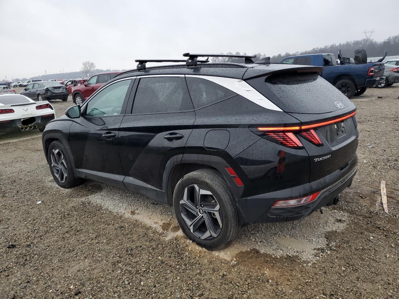 2022 Hyundai Tucson - Image 2