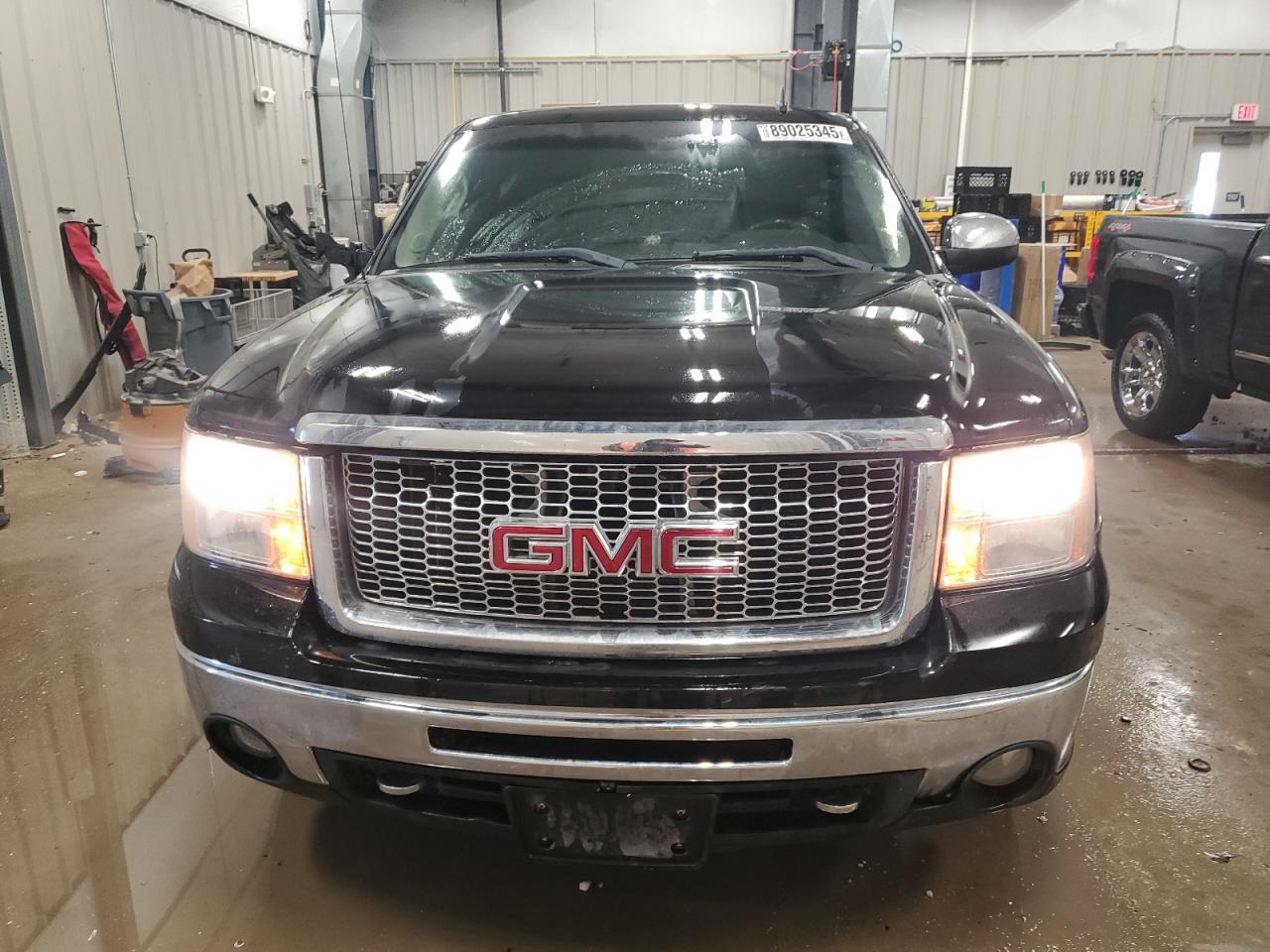 2011 GMC Sierra - Image 5
