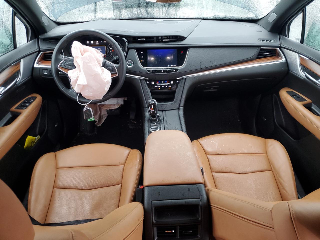 2021 Cadillac XT5 - Image 8