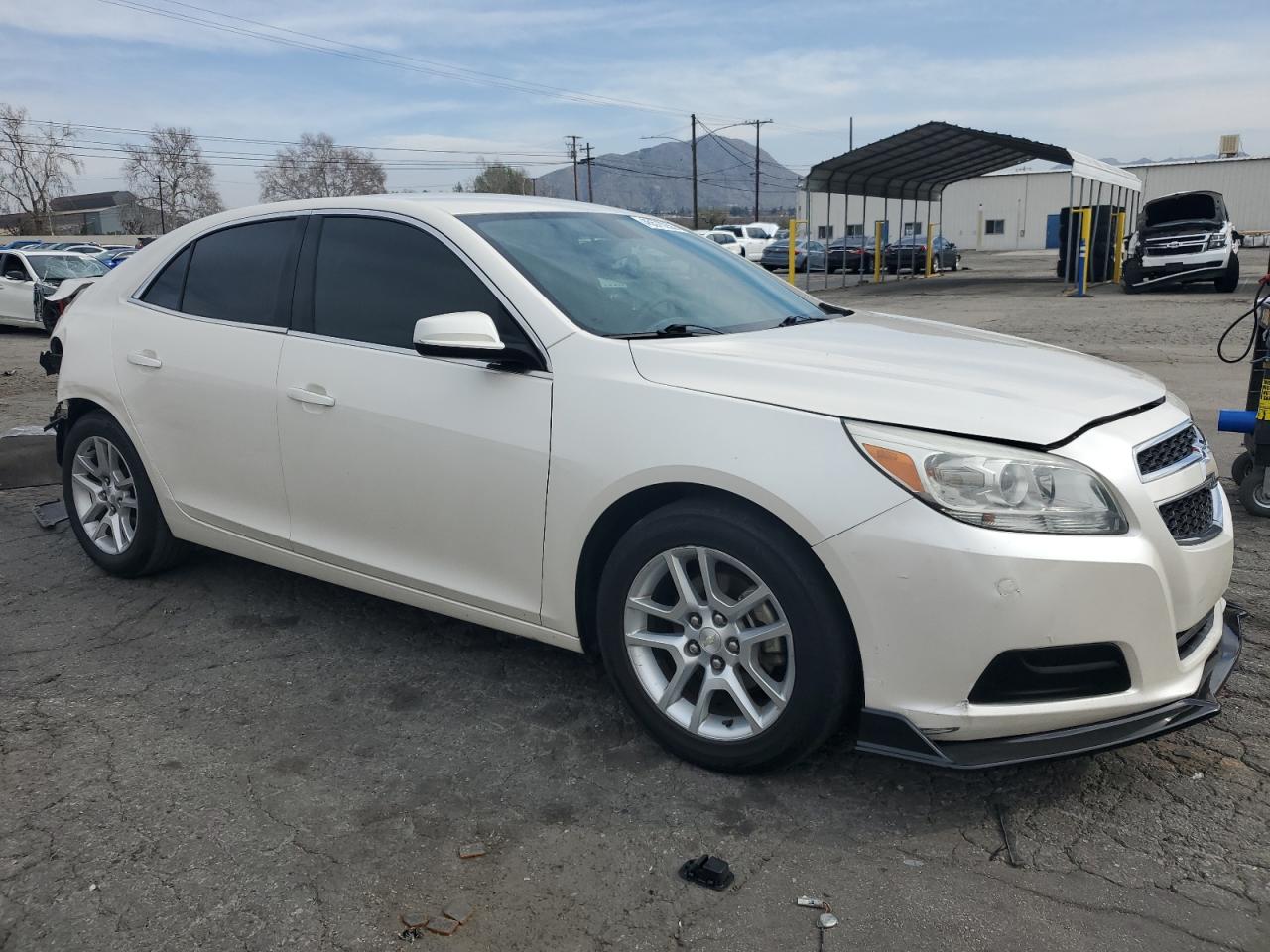 2013 Chevrolet Malibu - Image 4