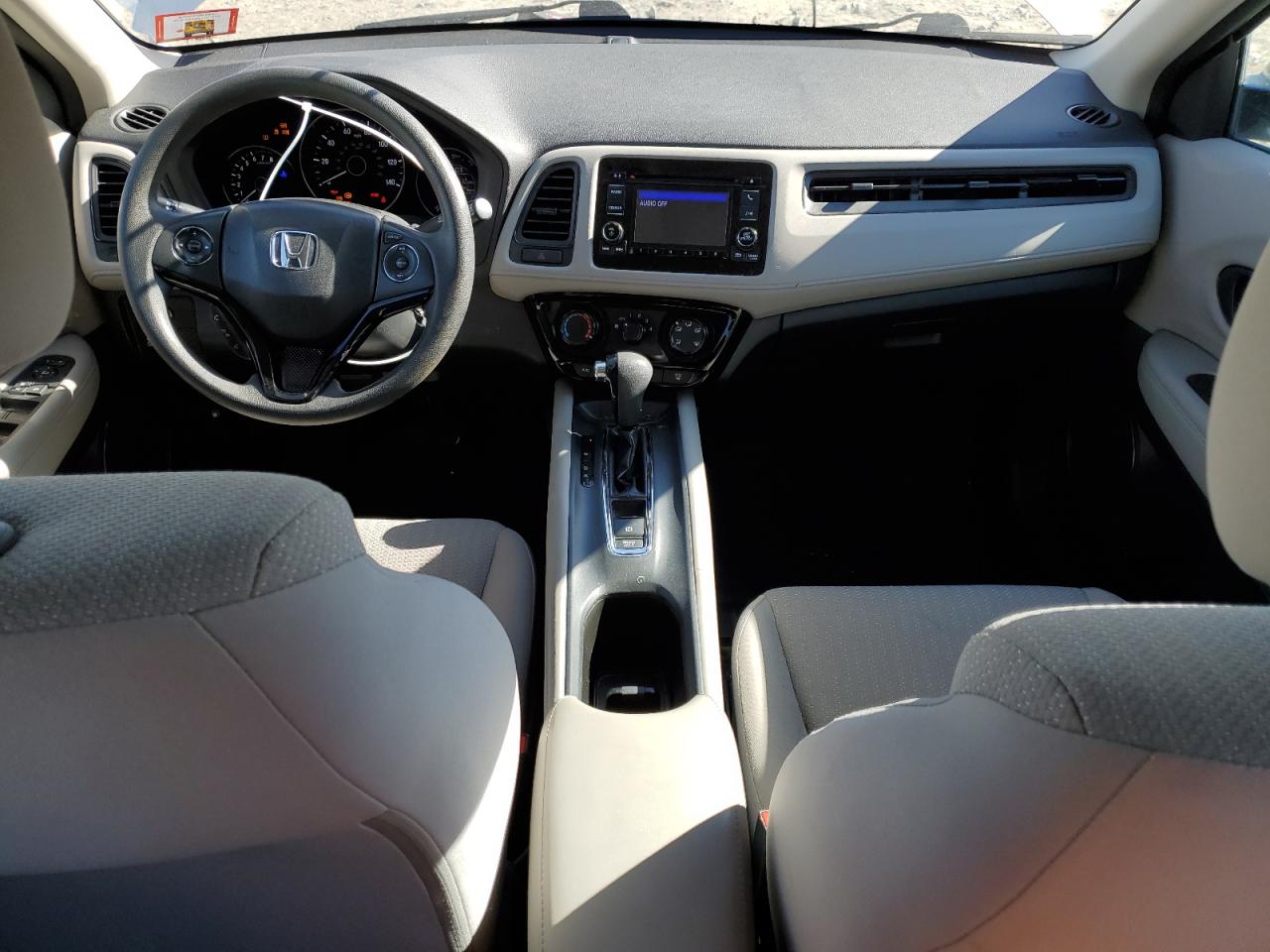2017 Honda HR-V - Image 8