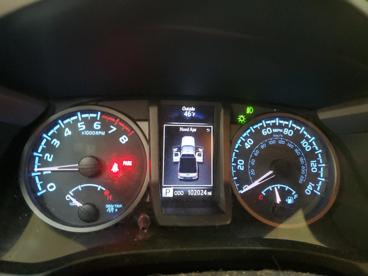 2016 Toyota Tacoma - Image 9