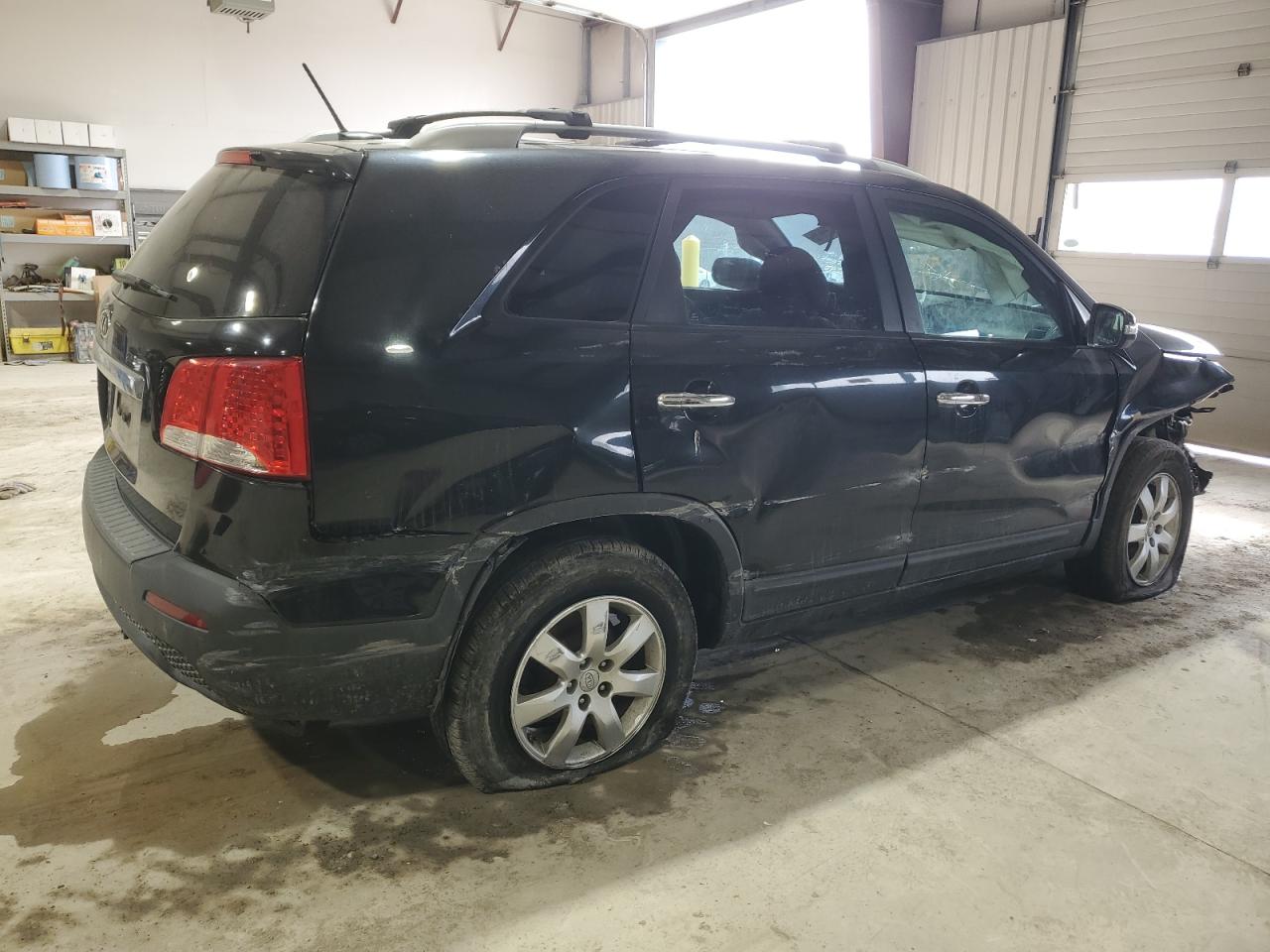 2011 Kia Sorento - Image 3