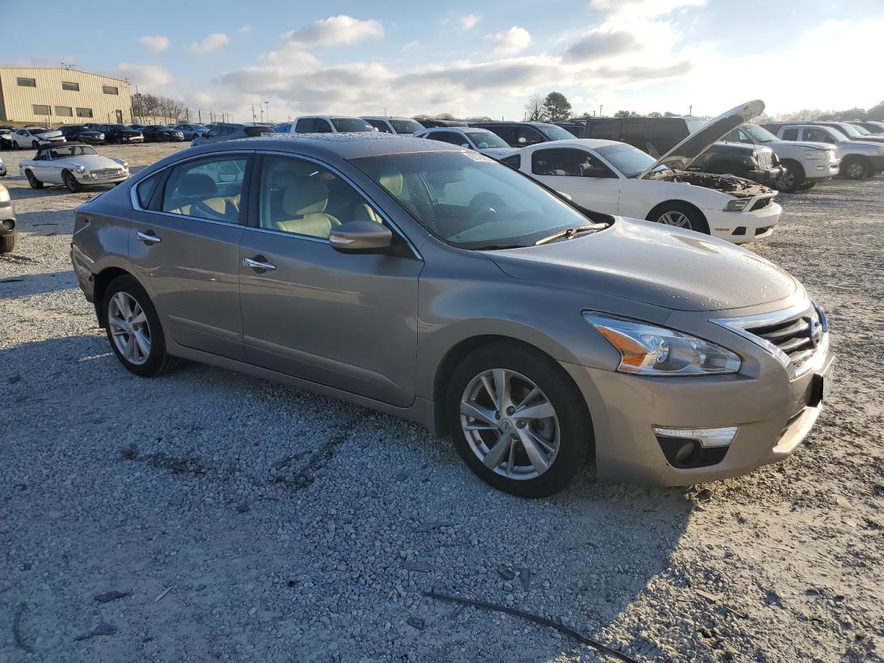 2014 Nissan Altima - Image 4