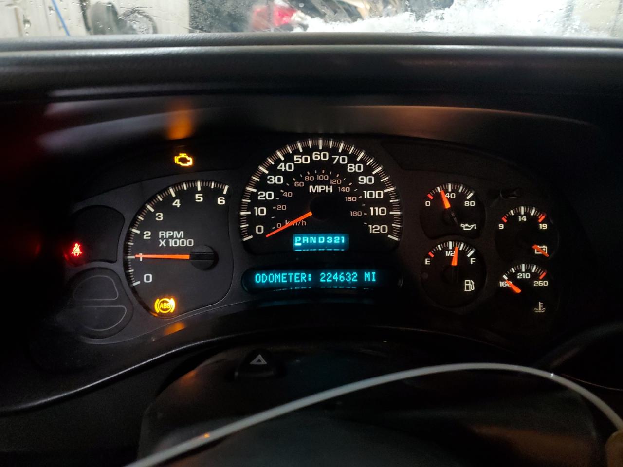 2005 Chevrolet Silverado - Image 9