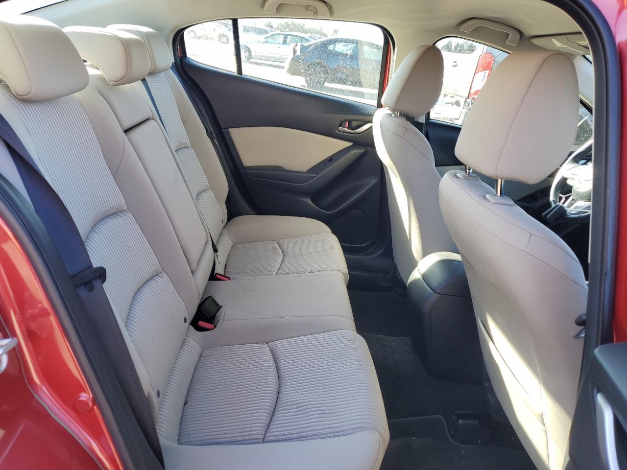 2015 Mazda 3 - Image 10