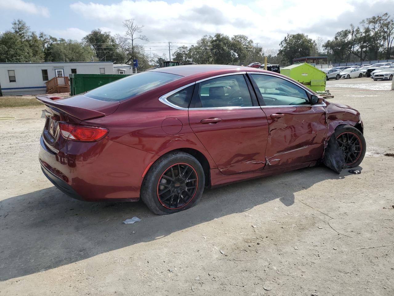 2016 Chrysler 200 - Image 3
