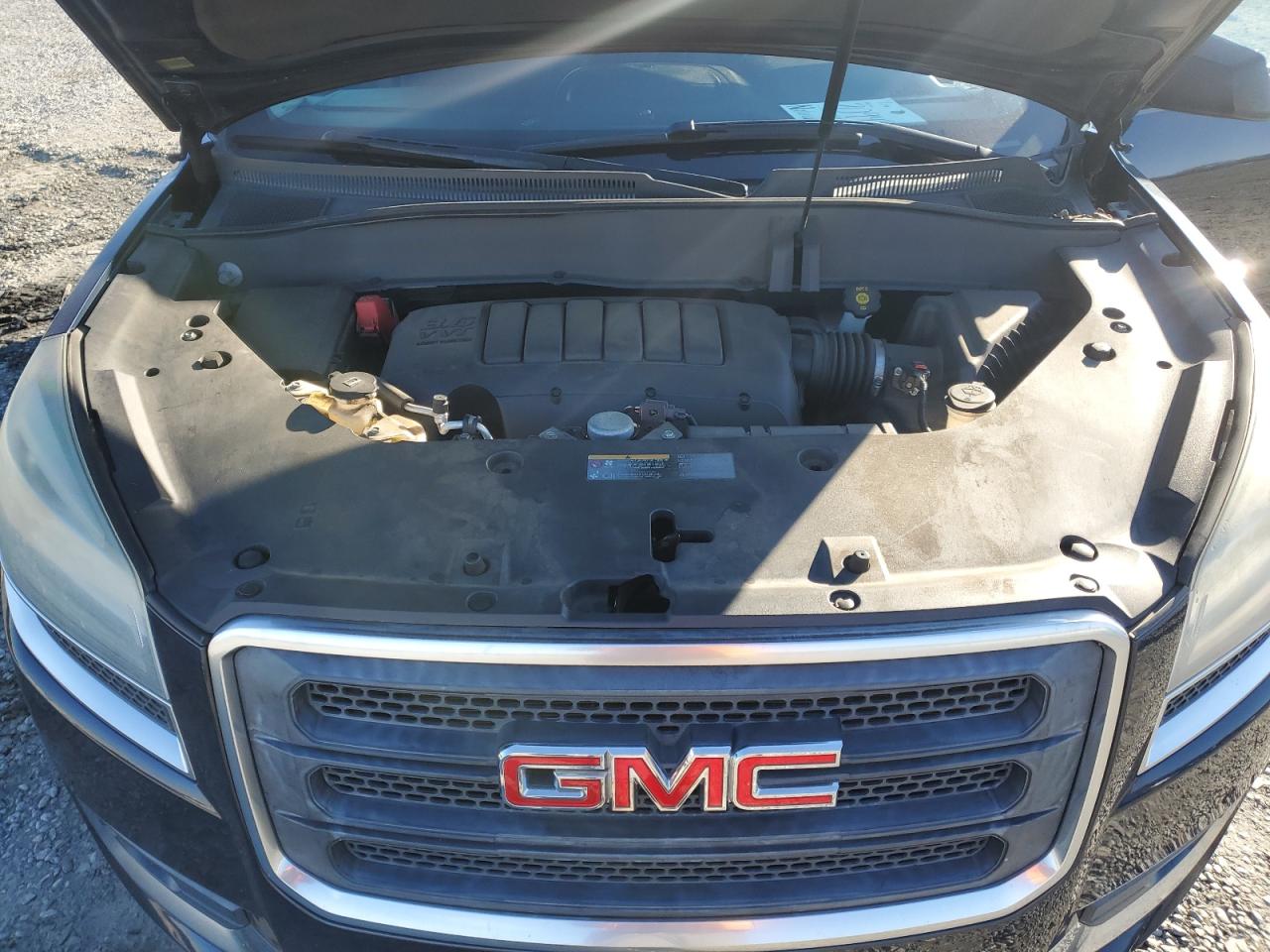 2015 GMC Acadia - Image 13