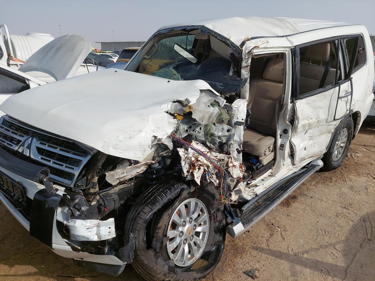 JMYLRV95WBJ703852 - 2011 Mitsubishi Pajero - #44287995