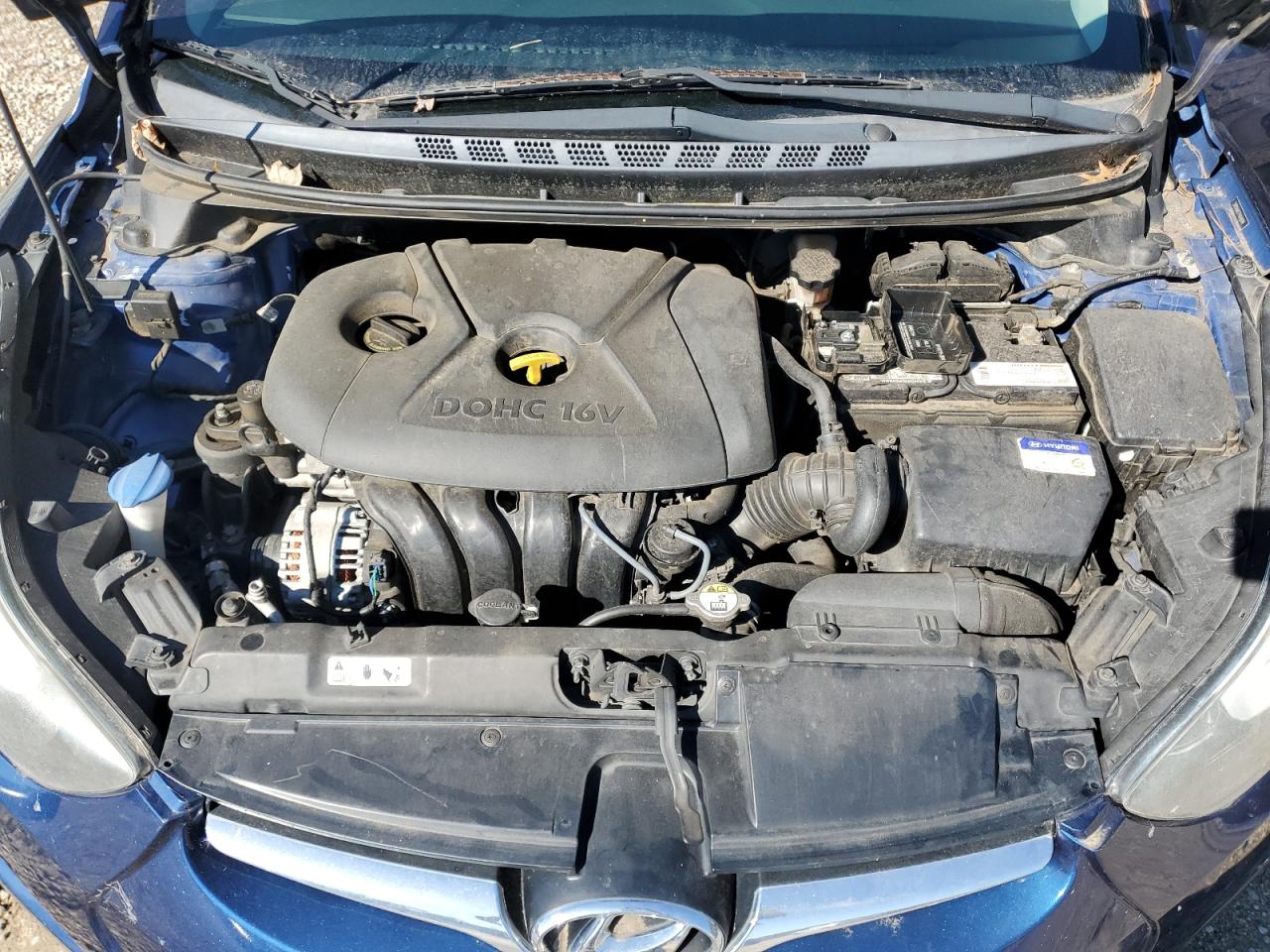 2015 Hyundai Elantra - Image 11