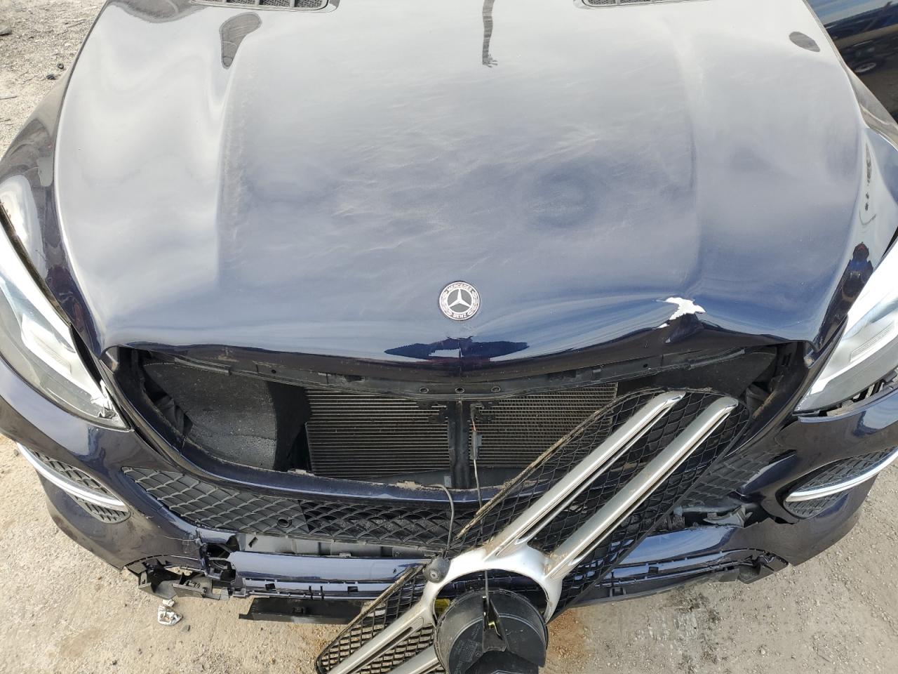 2018 Mercedes-Benz GLE - Image 12