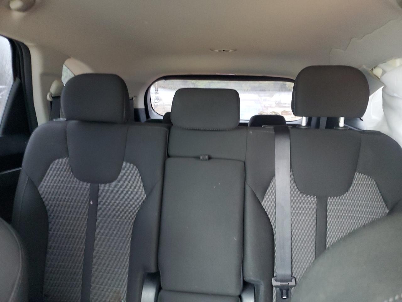 2021 Kia Sorento - Image 10