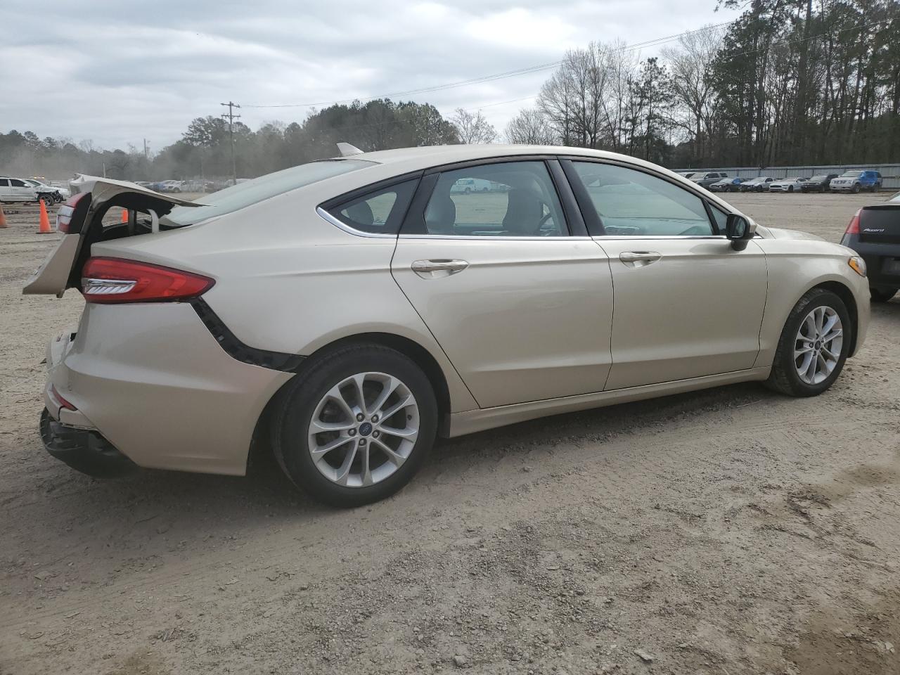 2019 Ford Fusion - Image 3
