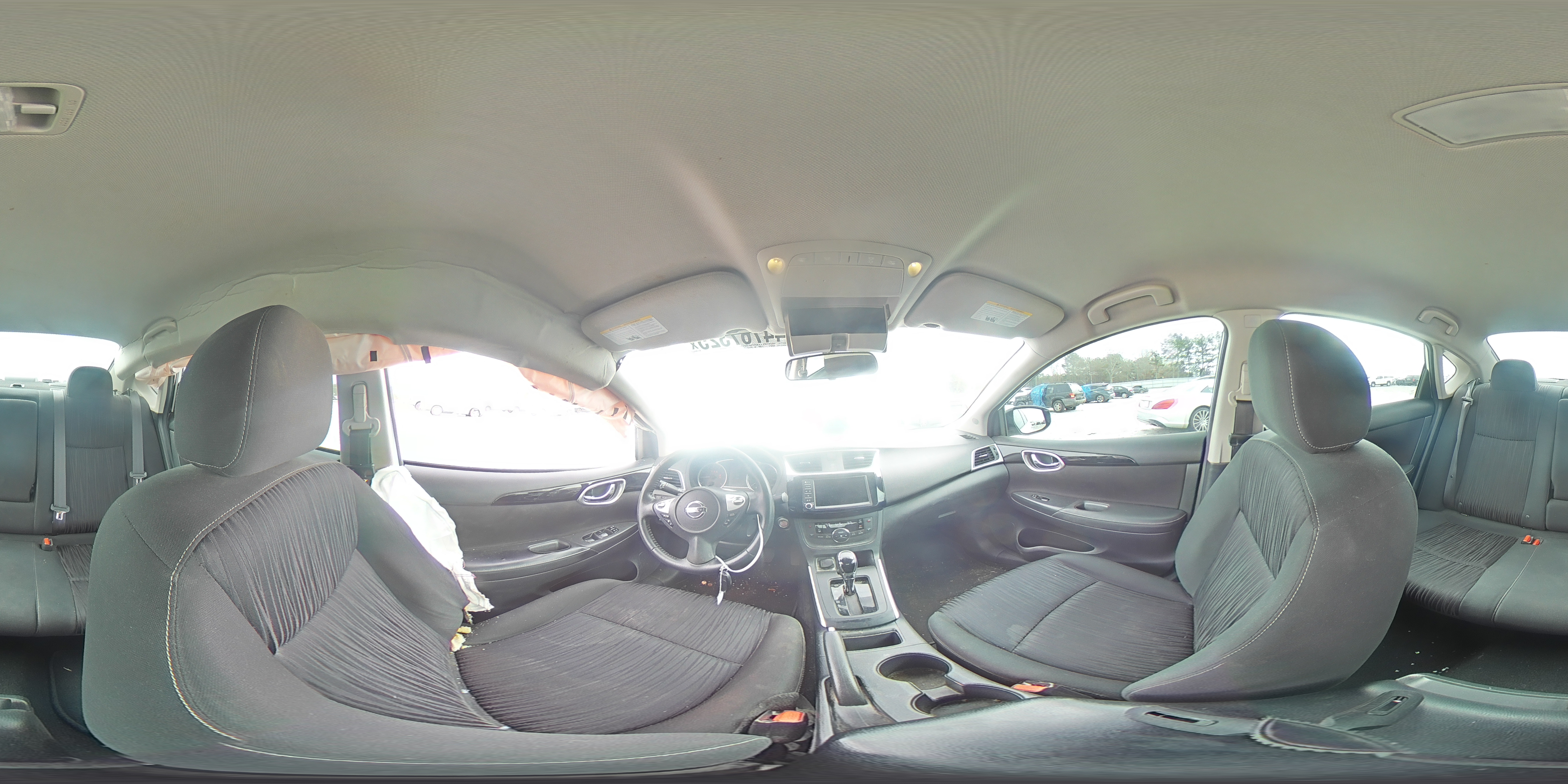 2019 Nissan Sentra - Image 13