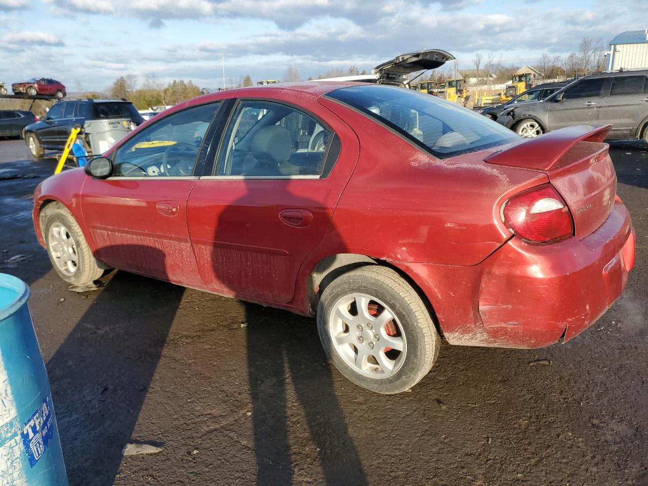 2005 Dodge Neon - Image 2