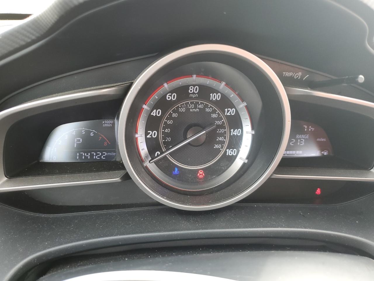 2016 Mazda 3 - Image 9