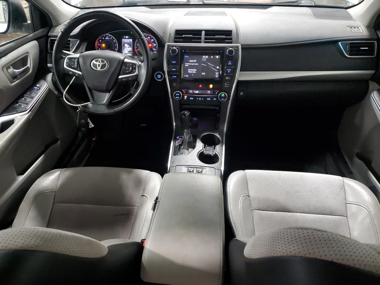 2015 Toyota Camry - Image 8