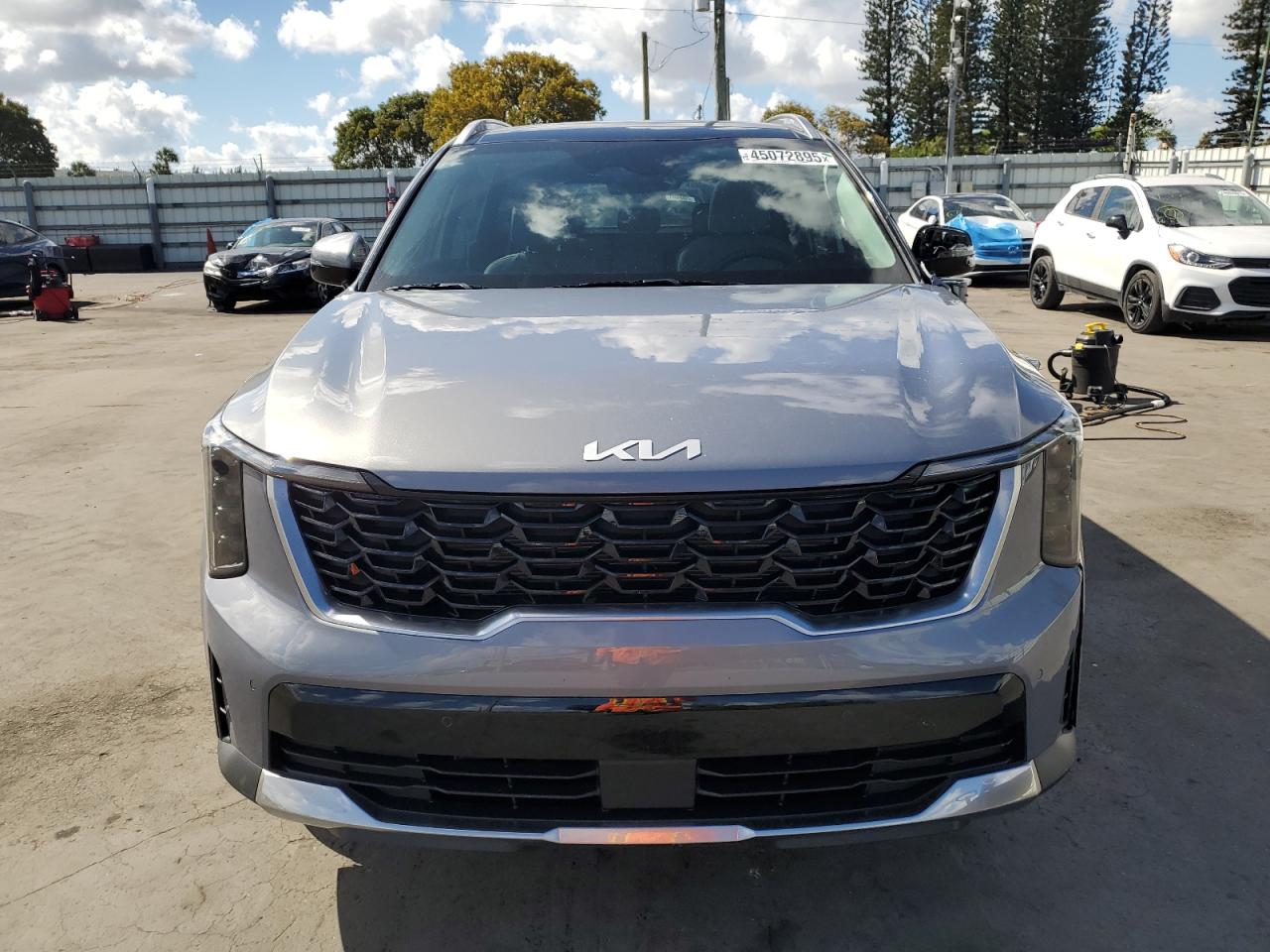 2024 Kia Sorento - Image 5