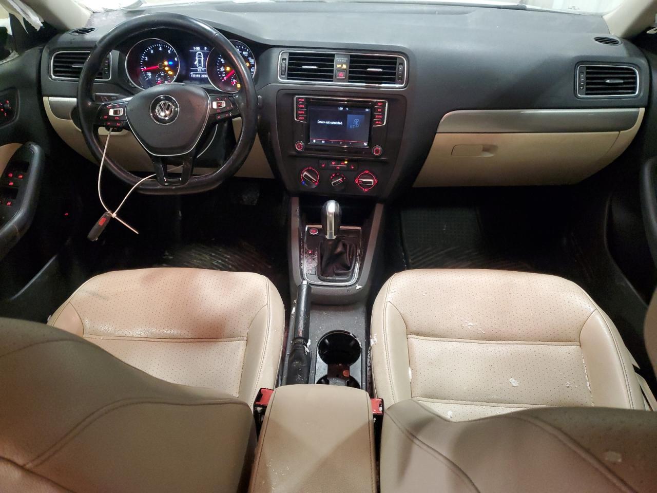 2018 Volkswagen Jetta - Image 8