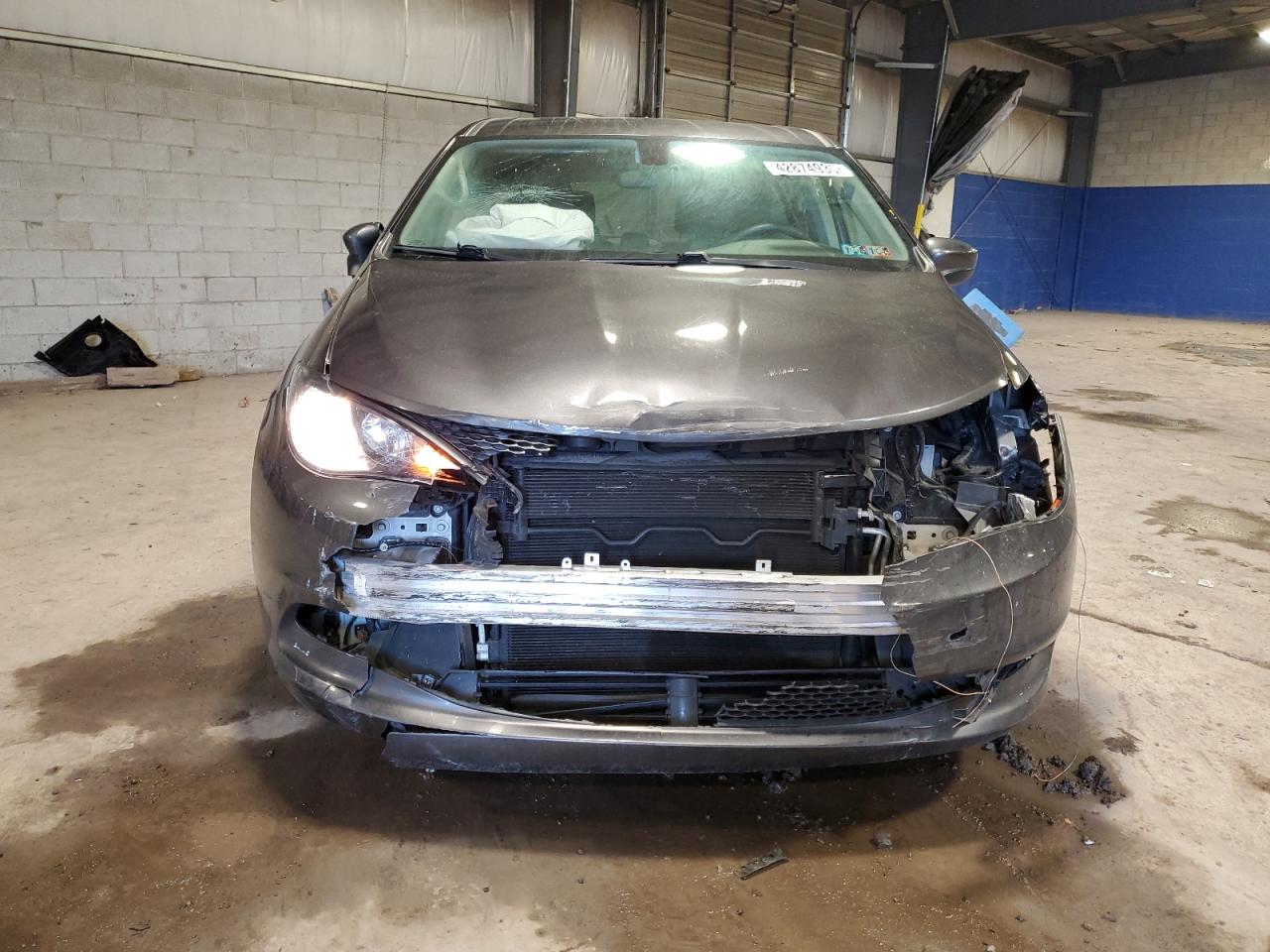 2021 Chrysler Voyager - Image 5