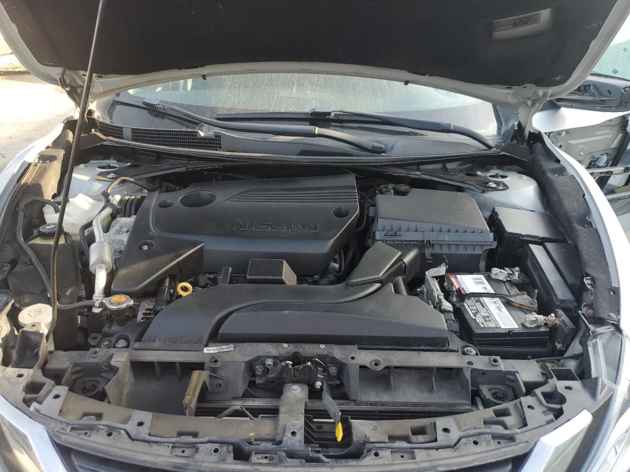 2017 Nissan Altima - Image 11