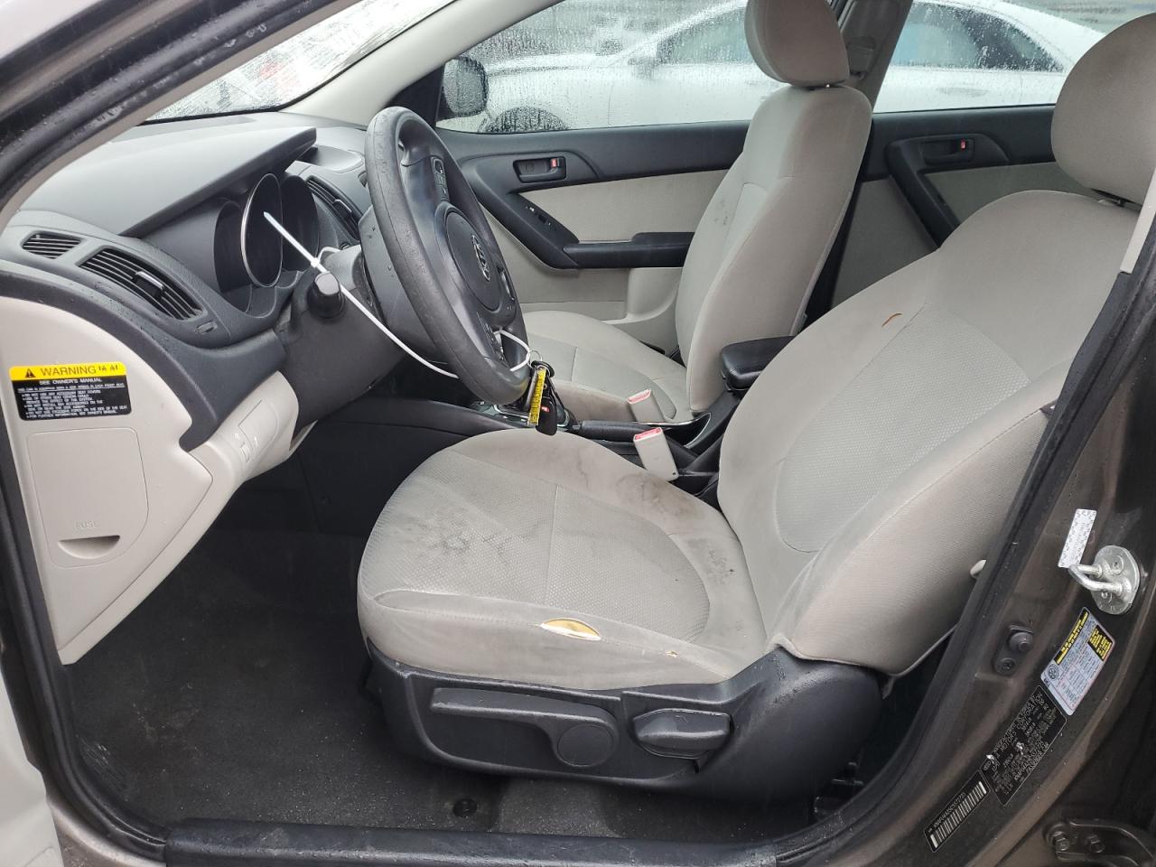 2012 Kia Forte - Image 7