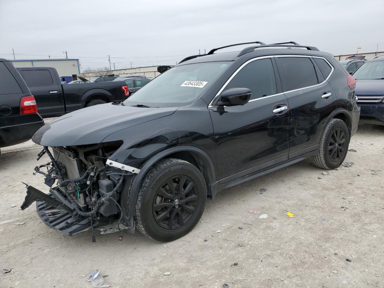 2018 Nissan Rogue - Image 1
